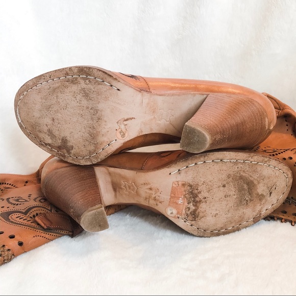 Vince Camuto Cognac Leather Butterfly Boots - Picture 4 of 8